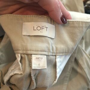 multiple soft curvy sz 6 wide leg Loft dress pants. 29 inseam 8” cuff